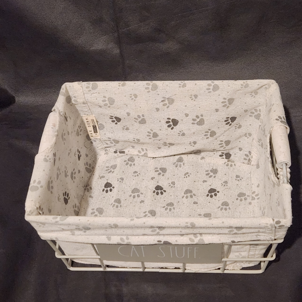 Rae Dunn White and Gray Cat Storage Basket 11" x 10" and 5"high